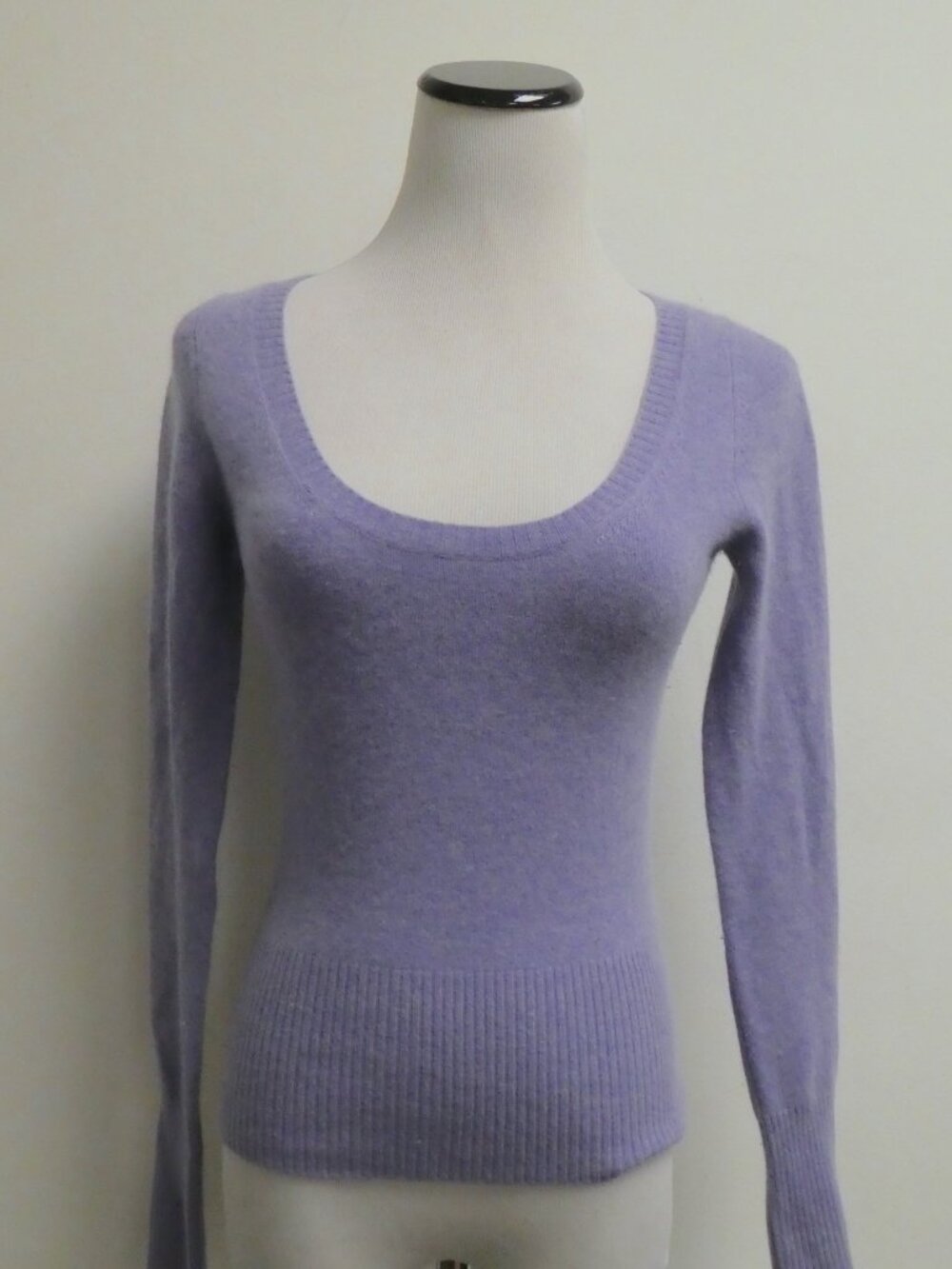 CHRISTOPHER FISCHER lavender scoop cashmere stretch sweater XS